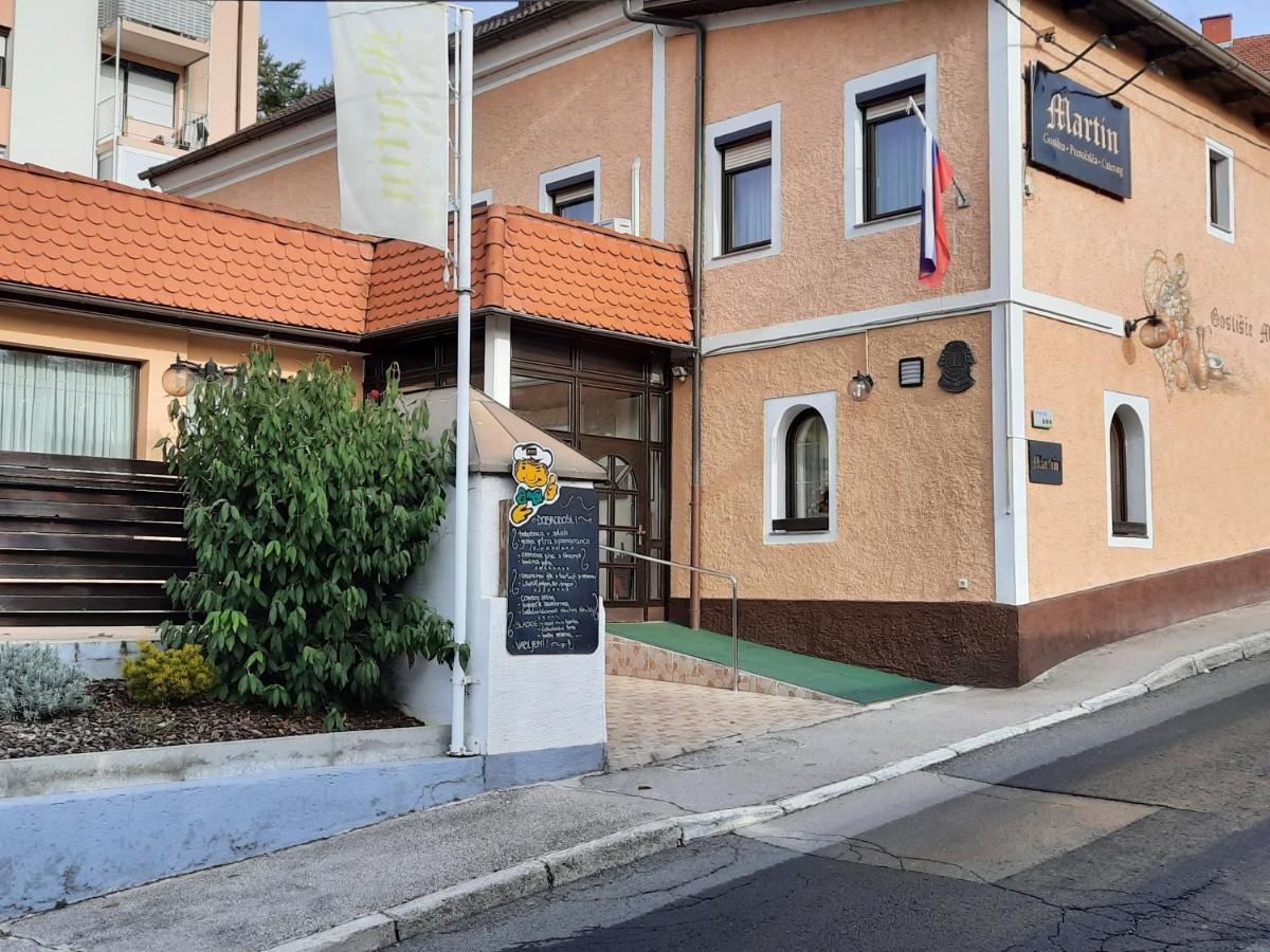 Apartments At Gostilna Martin Trbovlje ภายนอก รูปภาพ