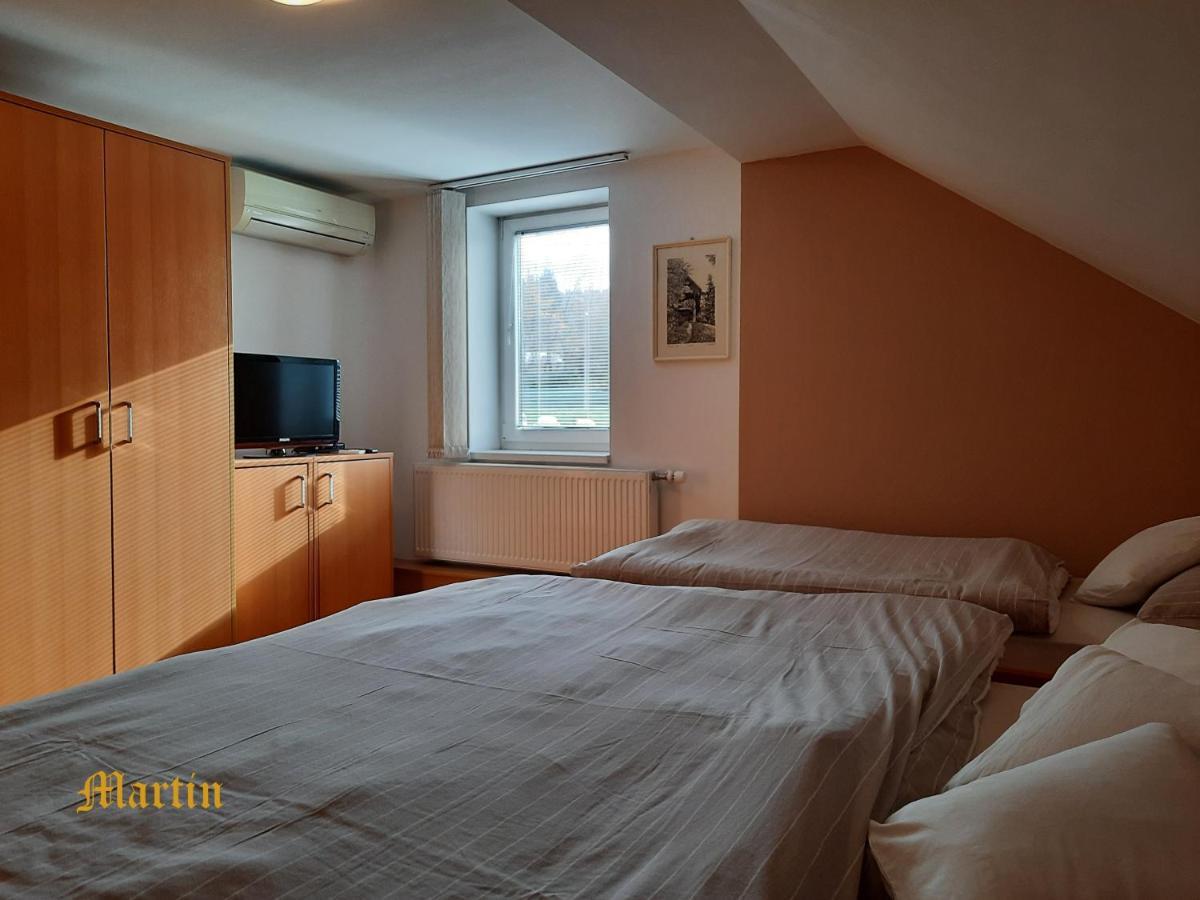 Apartments At Gostilna Martin Trbovlje ภายนอก รูปภาพ