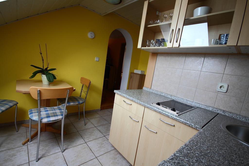 Apartments At Gostilna Martin Trbovlje ห้อง รูปภาพ